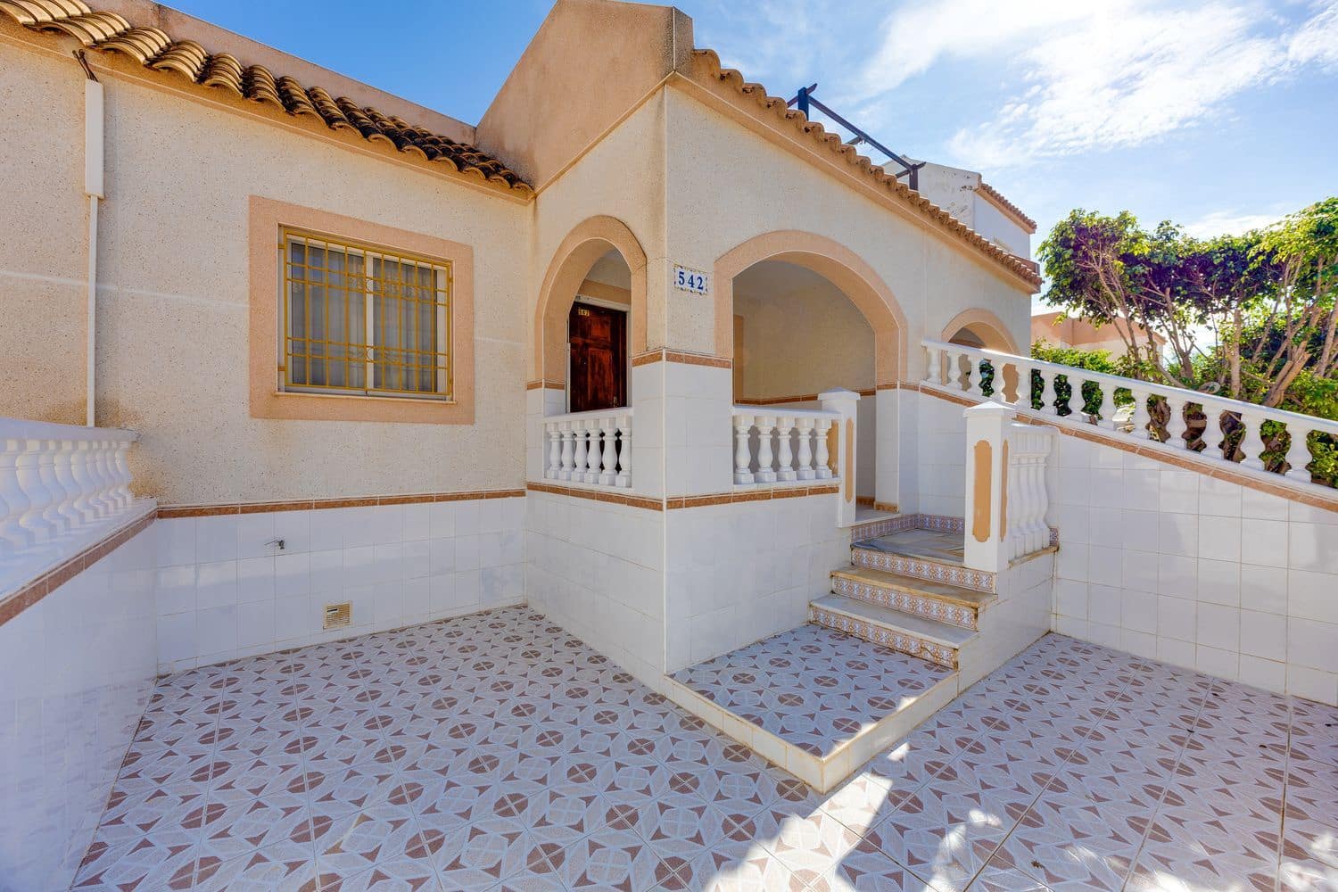2 soveværelse Byhus til salg i Torrevieja med swimmingpool garage - € 149.000 (Ref: 10176142)