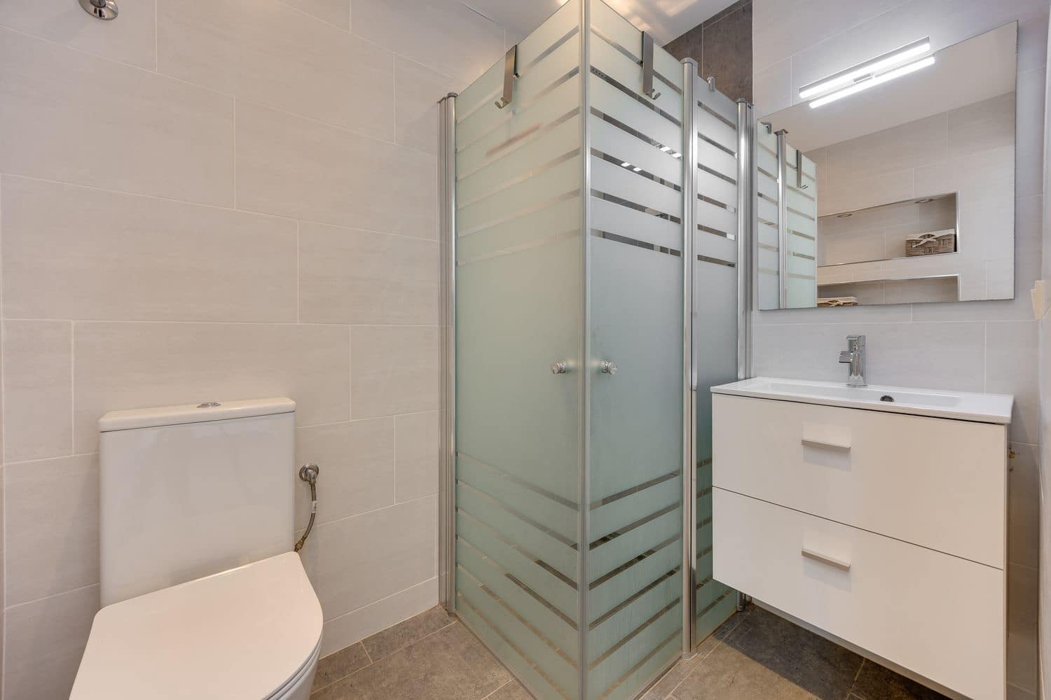 4 soveværelse Byhus til salg i Torrevieja med swimmingpool garage - € 179.000 (Ref: 10186389)