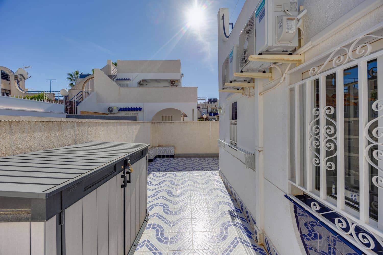 4 soveværelse Byhus til salg i Torrevieja med swimmingpool garage - € 179.000 (Ref: 10186389)