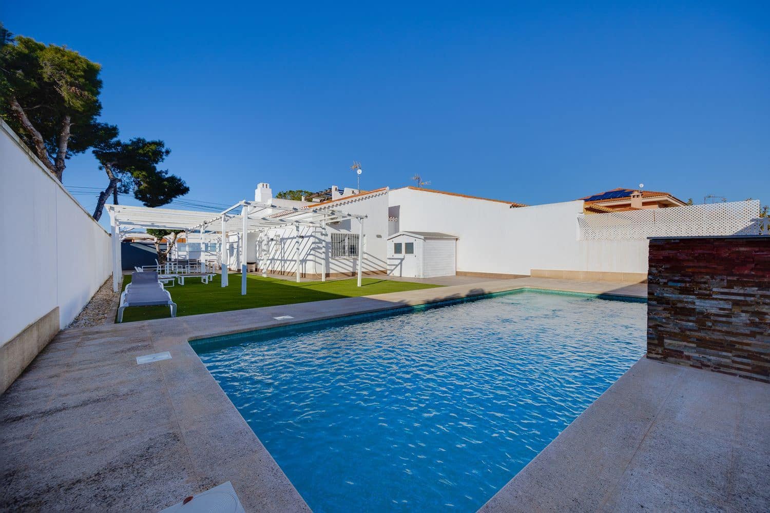 2 chambre Maison de Ville à vendre à Torrevieja avec piscine garage - 330 000 € (Ref: 5418188)