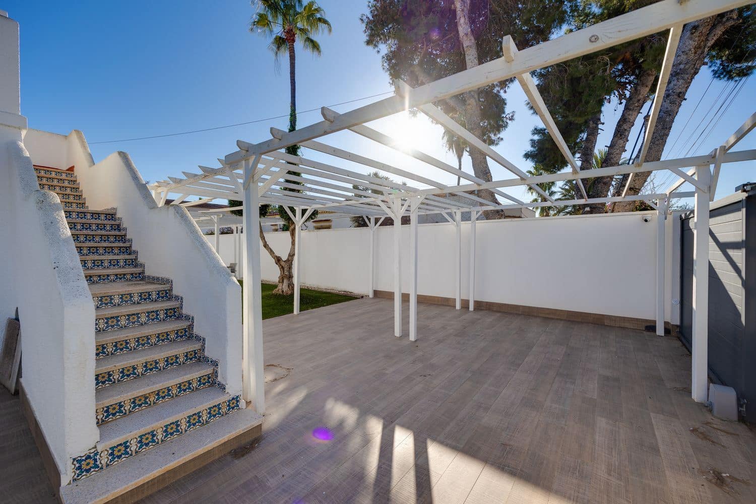 2 chambre Maison de Ville à vendre à Torrevieja avec piscine garage - 330 000 € (Ref: 5418188)