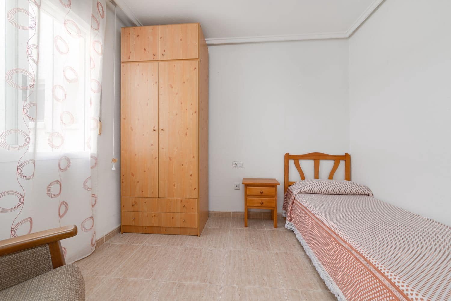 3 soverom Leilighet til salgs i Torrevieja med garasje - € 138 000 (Ref: 8402853)