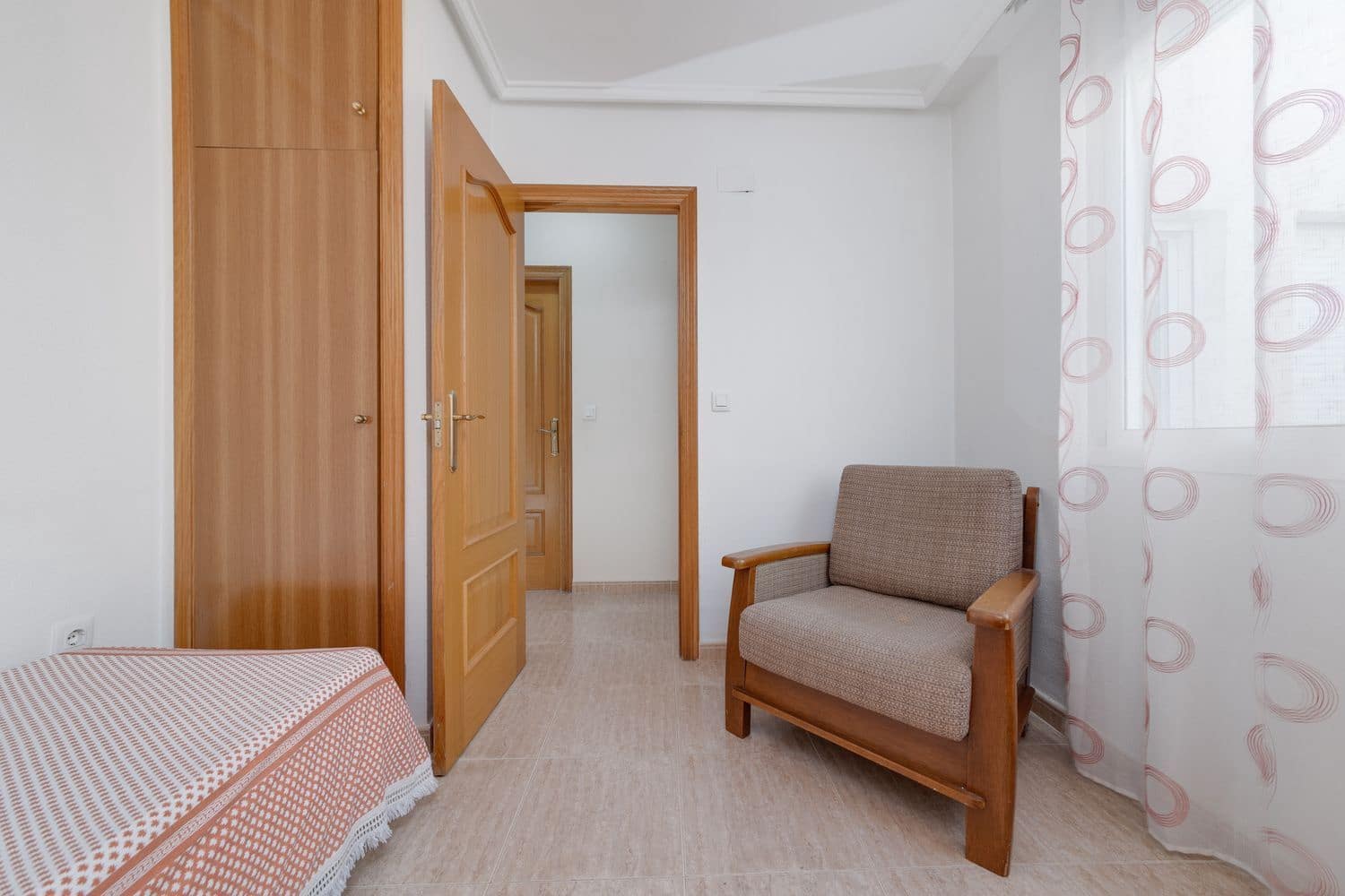 3 soverom Leilighet til salgs i Torrevieja med garasje - € 138 000 (Ref: 8402853)