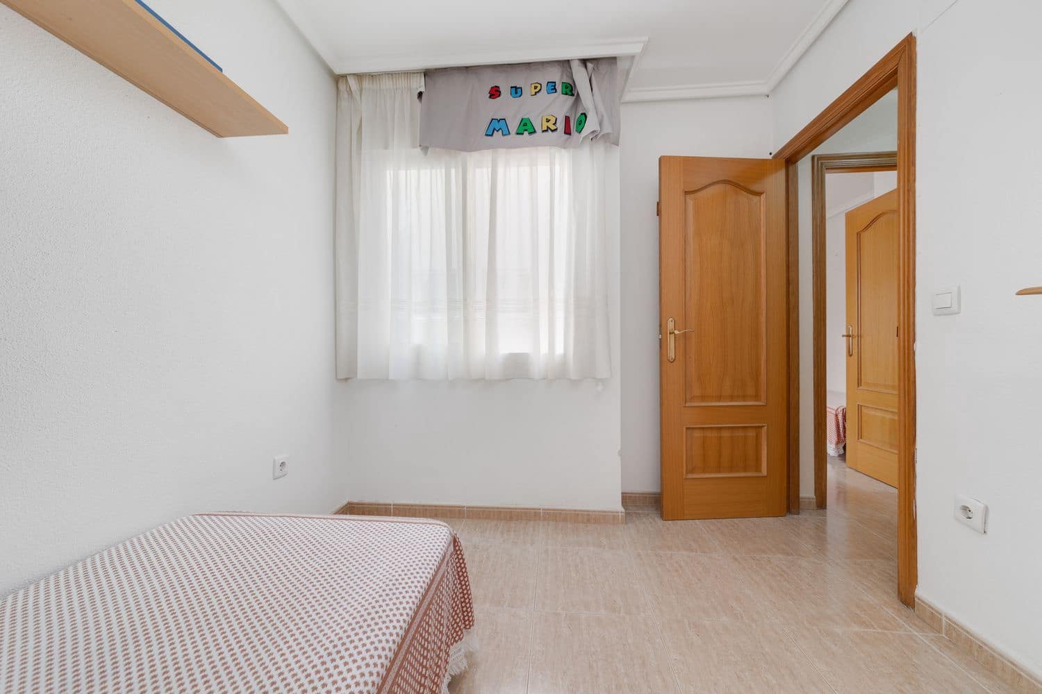 3 soverom Leilighet til salgs i Torrevieja med garasje - € 138 000 (Ref: 8402853)