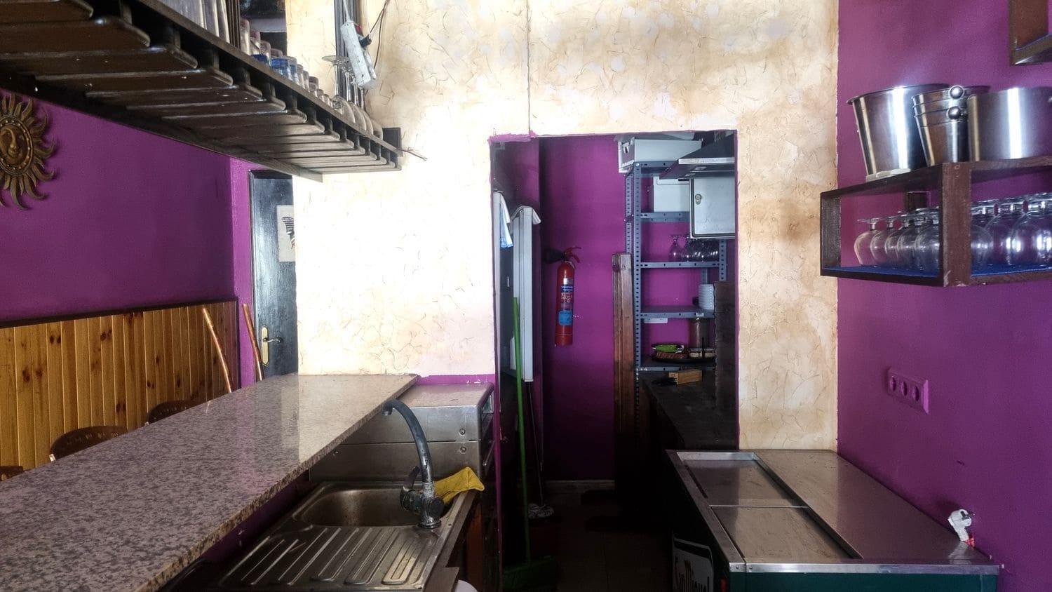 Kommersiell til salgs i El Campello - € 65 000 (Ref: 8459350)