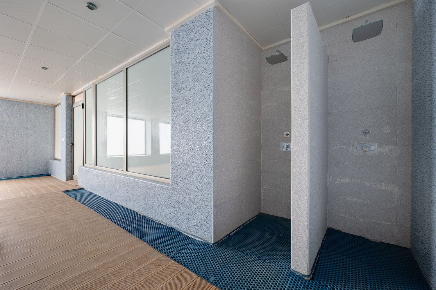 3 sypialnia Apartament na sprzedaż w El Campello z basenem garażem - 400 000 € (Ref: 8484386)