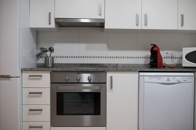 Apartamento de 3 habitaciones en El Campello en venta con piscina garaje - 400.000 € (Ref: 8484386)