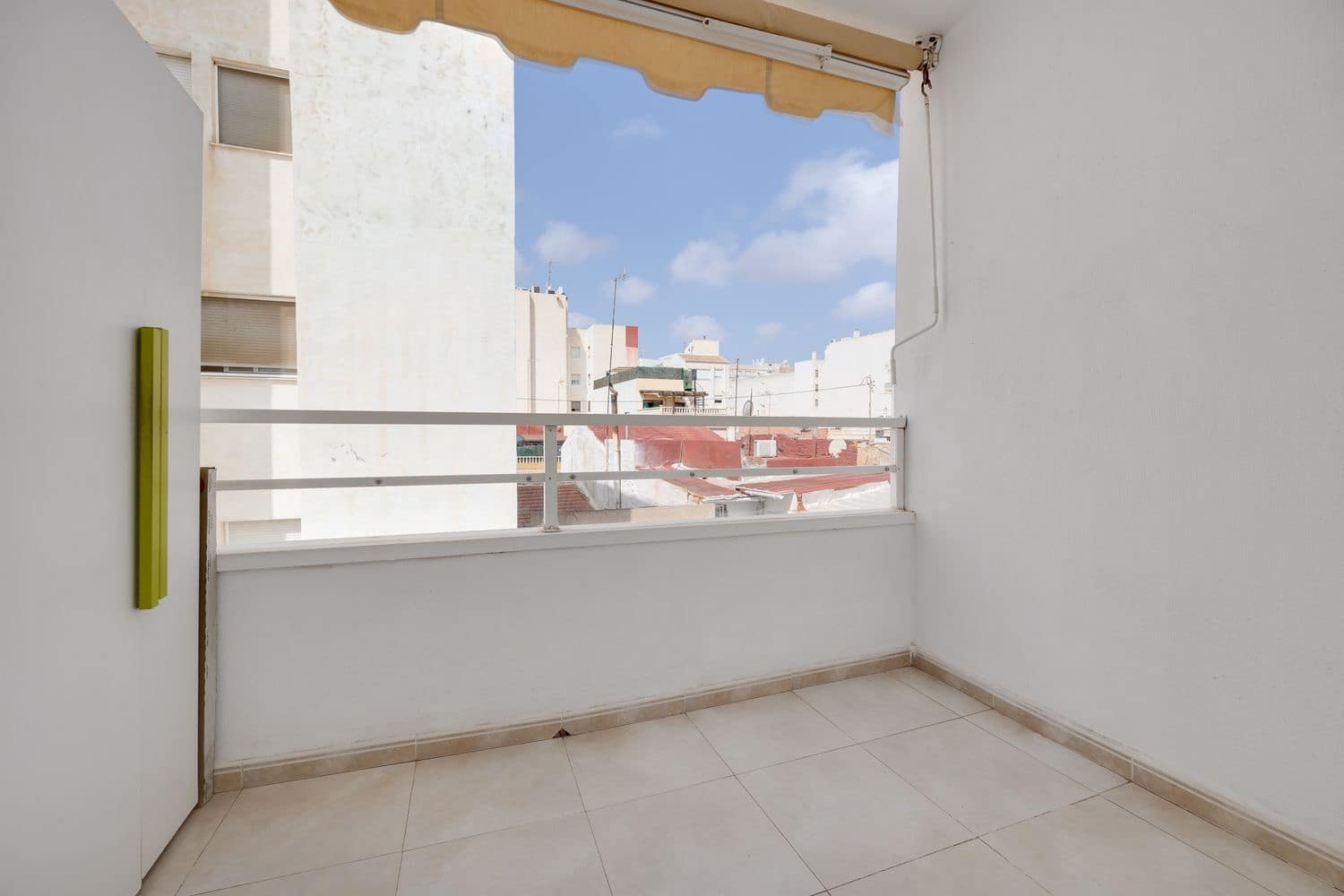 1 quarto Apartamento para venda em Torrevieja com garagem - 119 000 € (Ref: 8487114)