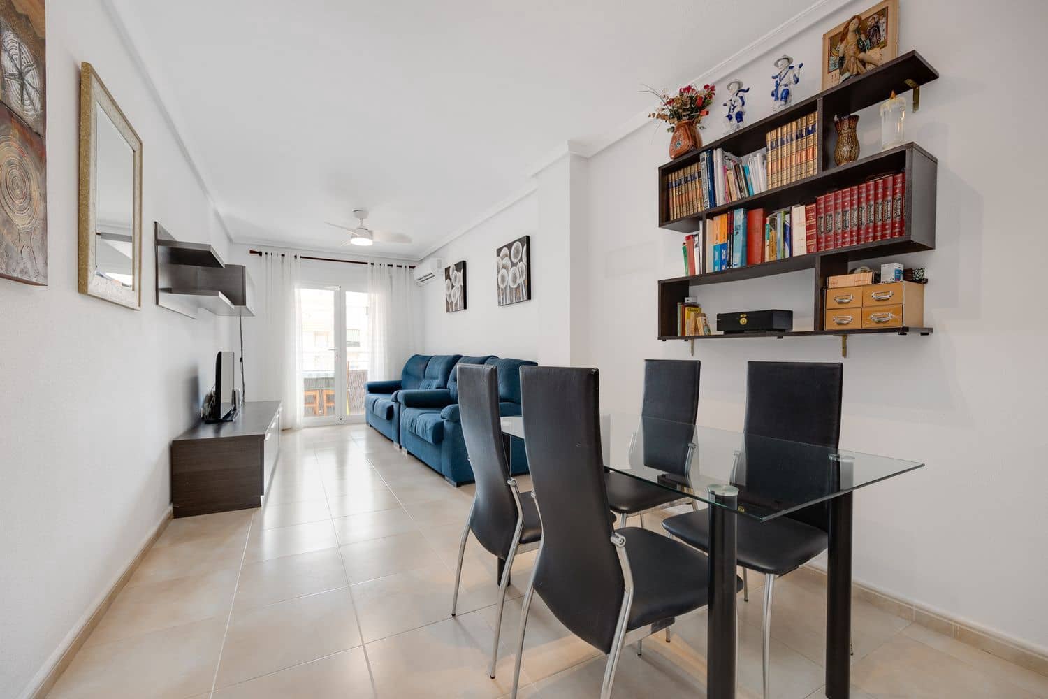 1 quarto Apartamento para venda em Torrevieja com garagem - 119 000 € (Ref: 8487114)