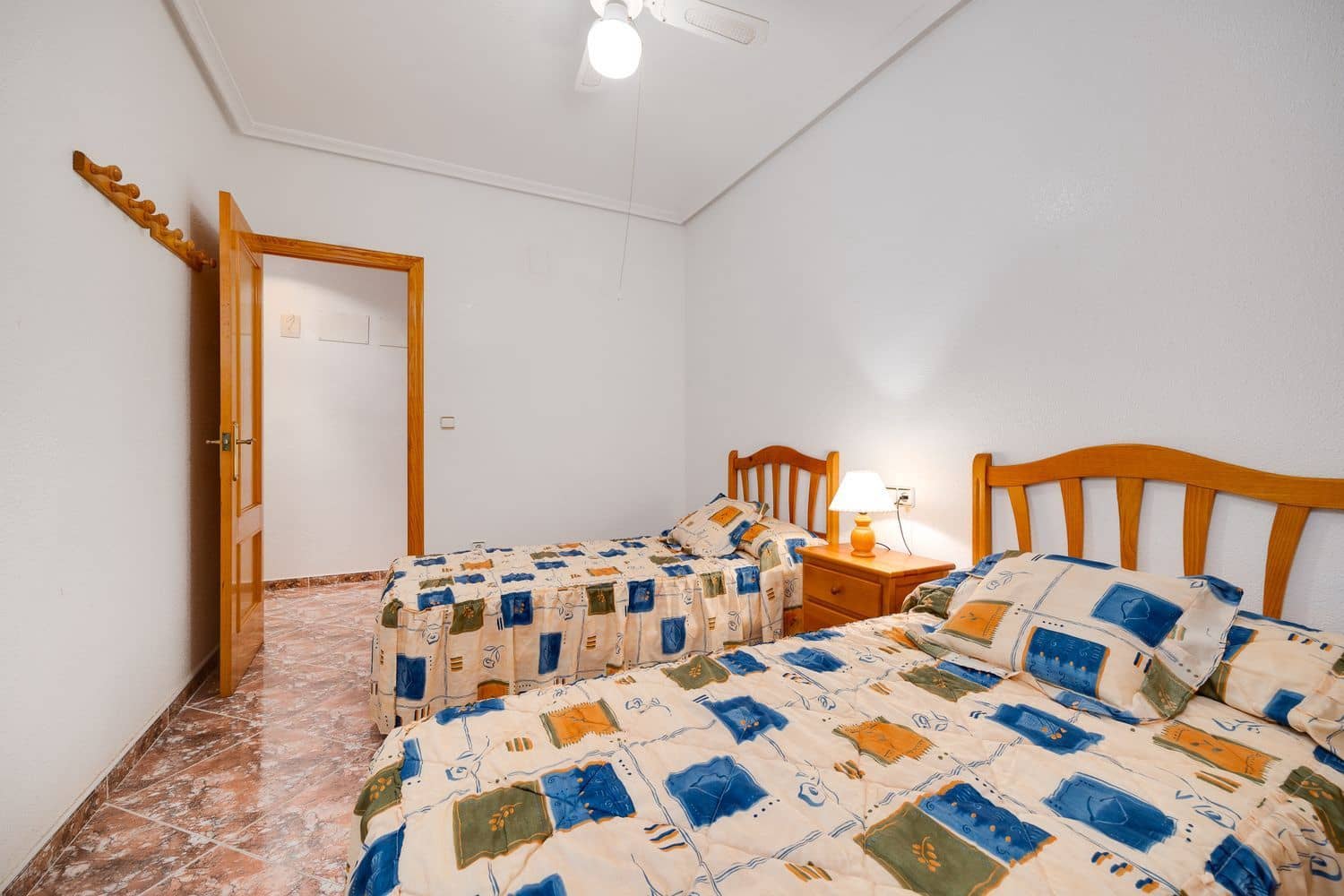 2 soveværelse Lejlighed til salg i Torrevieja med garage - € 157.000 (Ref: 8576246)