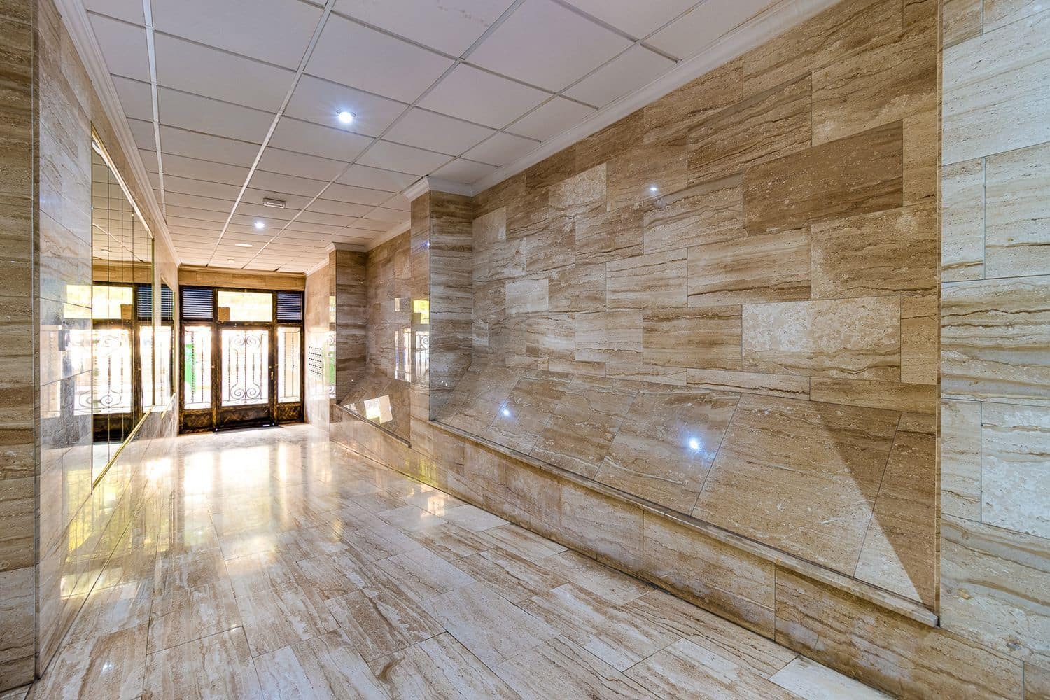 2 soveværelse Lejlighed til salg i Torrevieja med garage - € 157.000 (Ref: 8576246)