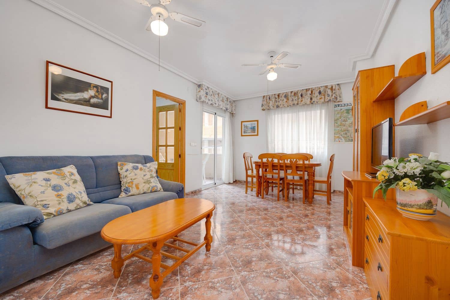 2 soveværelse Lejlighed til salg i Torrevieja med garage - € 157.000 (Ref: 8576246)