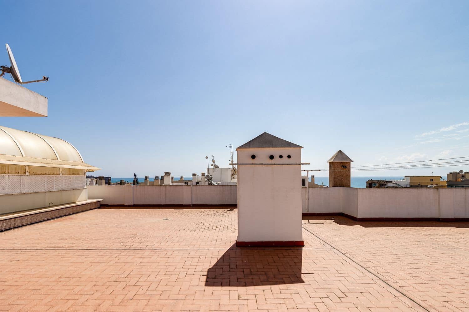 2 soveværelse Lejlighed til salg i Torrevieja med garage - € 157.000 (Ref: 8576246)