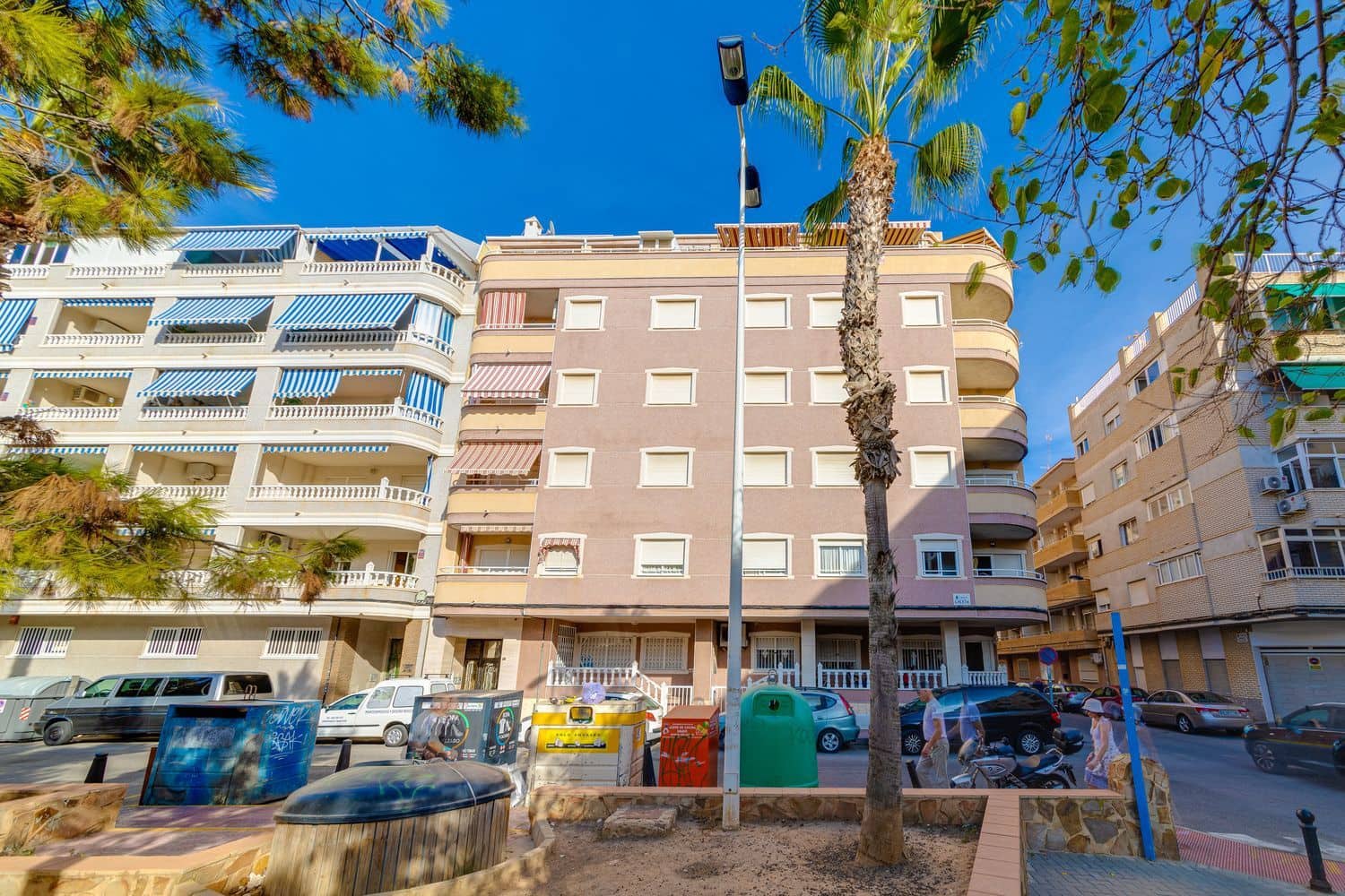 2 soveværelse Lejlighed til salg i Torrevieja med garage - € 157.000 (Ref: 8576246)
