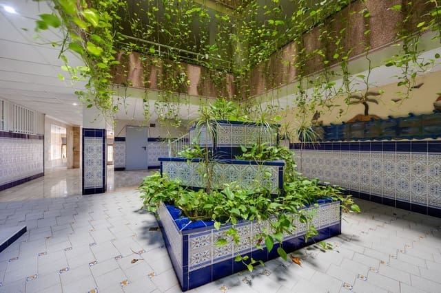 Apartamento de 2 habitaciones en Playa del Cura, Torrevieja en venta con garaje - 157.000 € (Ref: 8576246)