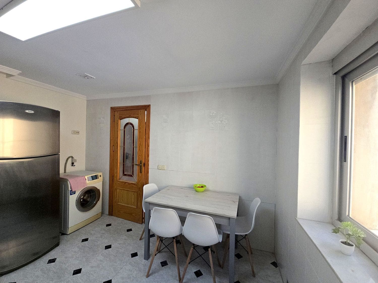 4 soveværelse Byhus til salg i Banyeres de Mariola med swimmingpool - € 184.000 (Ref: 8664958)