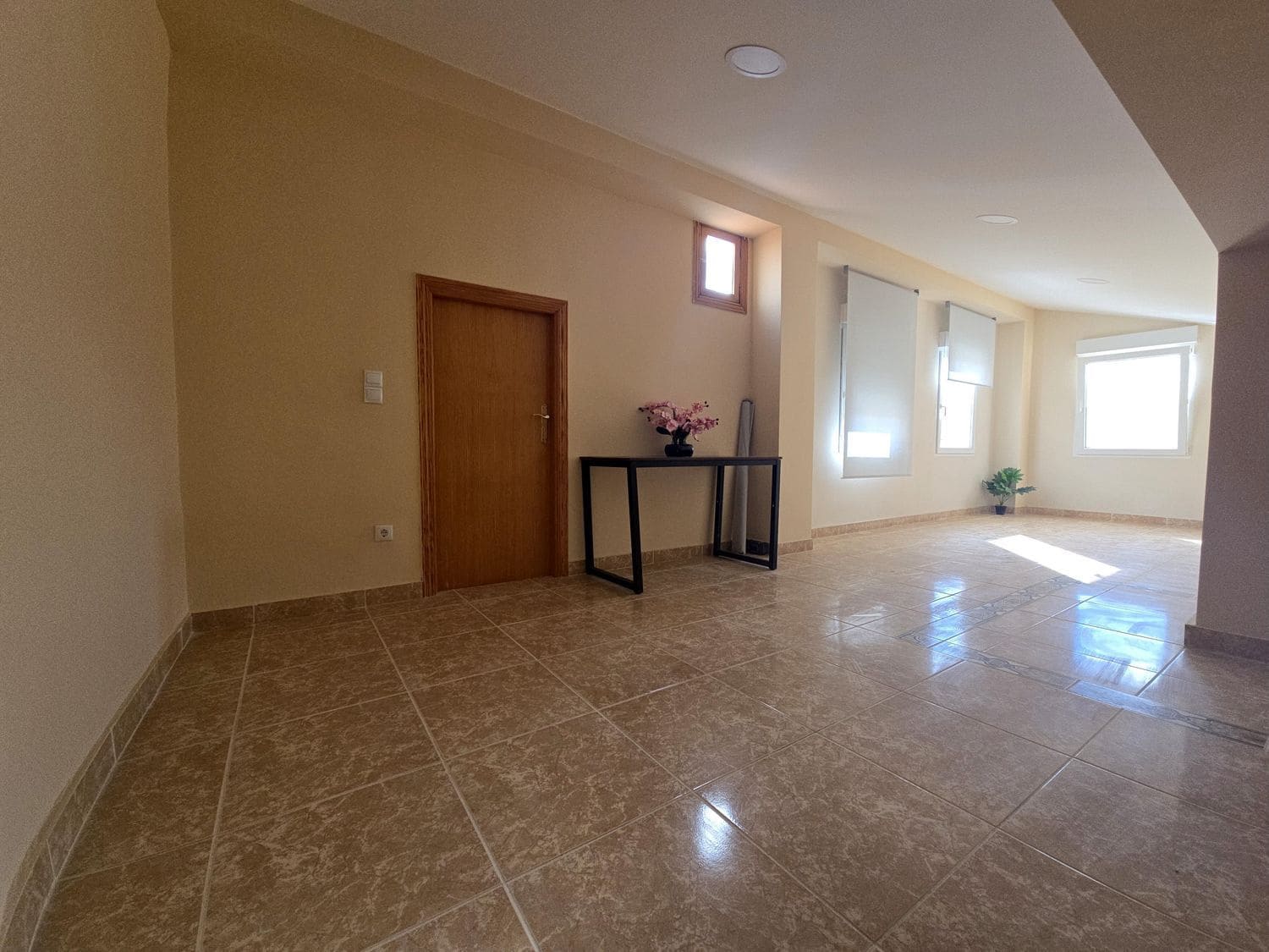 4 soveværelse Byhus til salg i Banyeres de Mariola med swimmingpool - € 184.000 (Ref: 8664958)