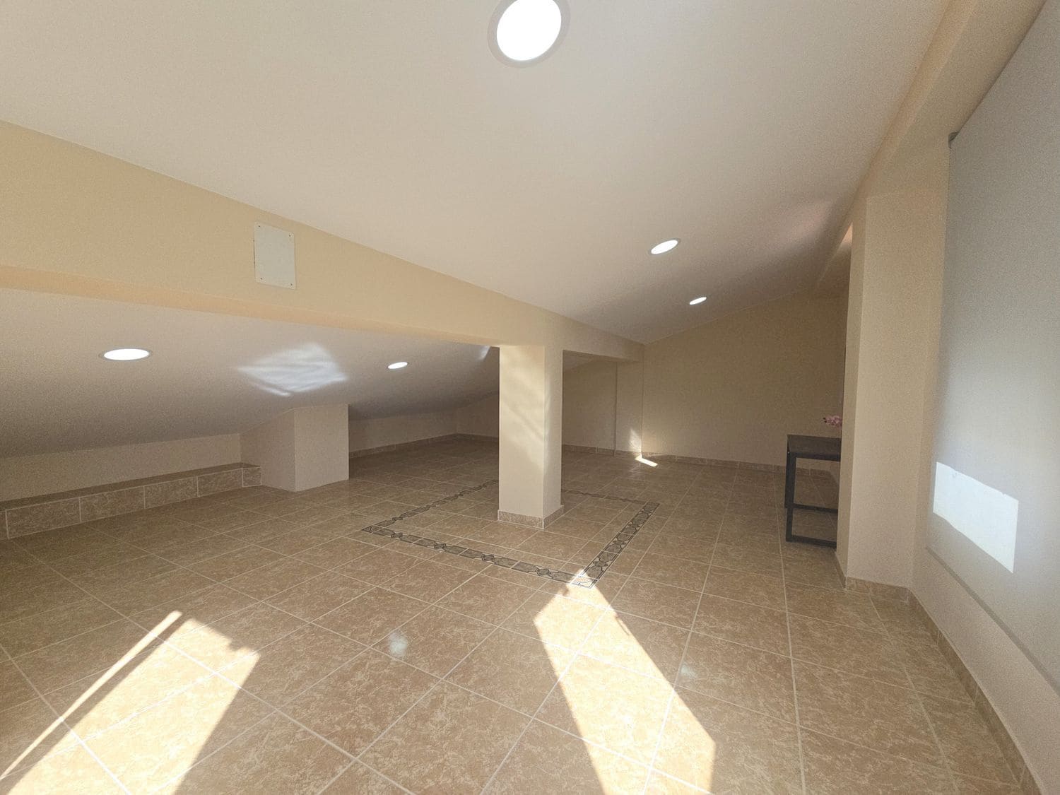 4 soveværelse Byhus til salg i Banyeres de Mariola med swimmingpool - € 184.000 (Ref: 8664958)