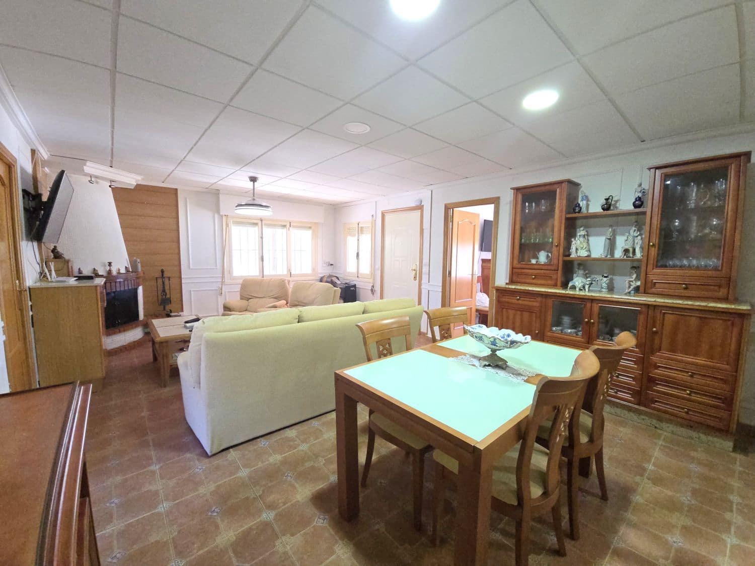 4 sypialnia Finka/Dom wiejski na sprzedaż w La Alcoraya z basenem garażem - 280 000 € (Ref: 8800533)