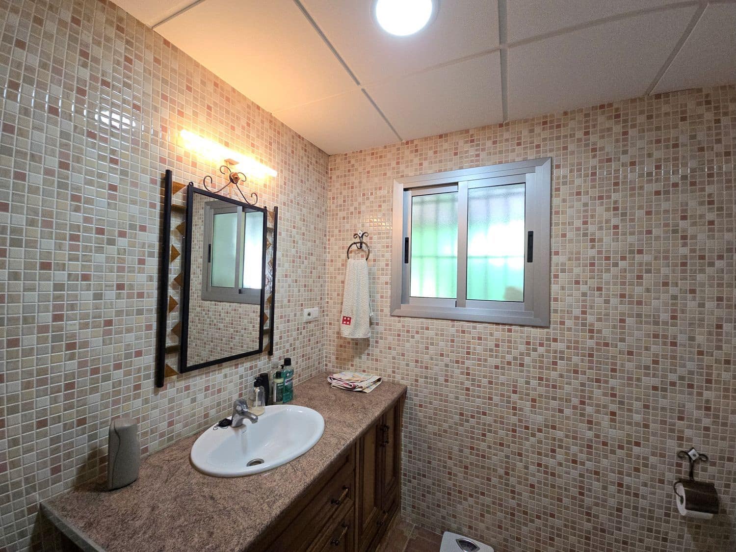 4 sypialnia Finka/Dom wiejski na sprzedaż w La Alcoraya z basenem garażem - 280 000 € (Ref: 8800533)