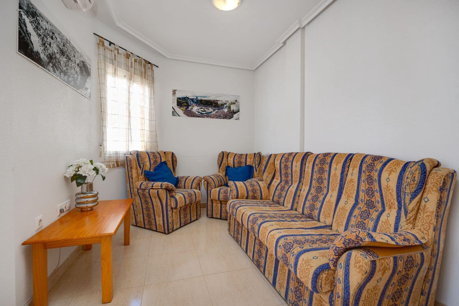 2 slaapkamer Appartement te koop in Torrevieja met zwembad garage - € 119.900 (Ref: 8901971)