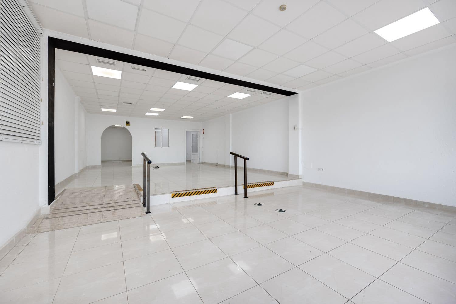 Bedrijf te koop in Torrevieja - € 350.000 (Ref: 8902948)