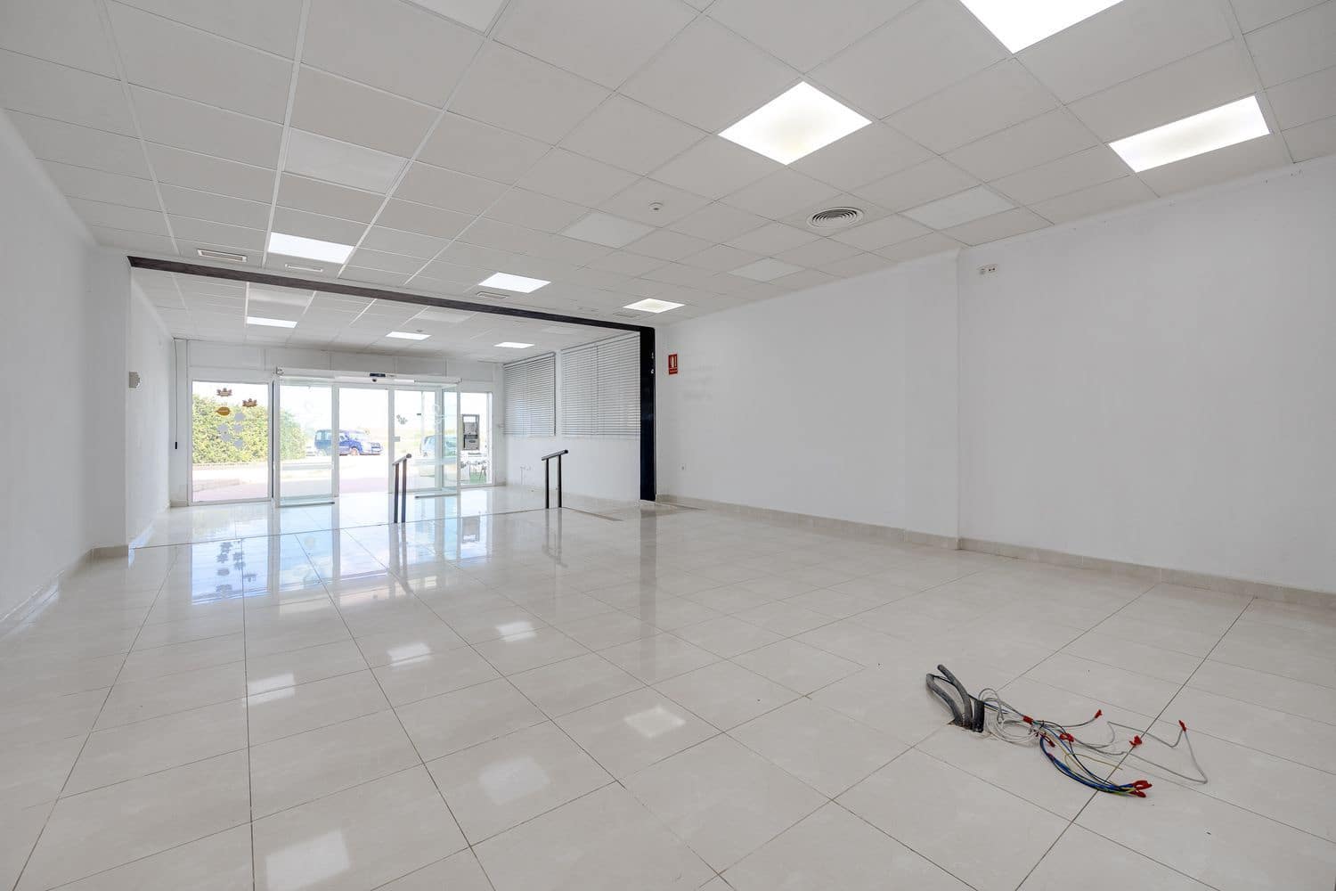 Bedrijf te koop in Torrevieja - € 350.000 (Ref: 8902948)