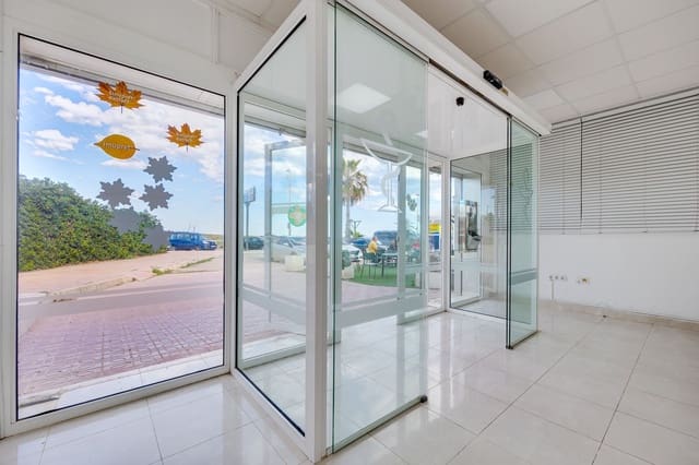 Business for sale in Los Frutales, Torrevieja - € 350,000 (Ref: 8902948)