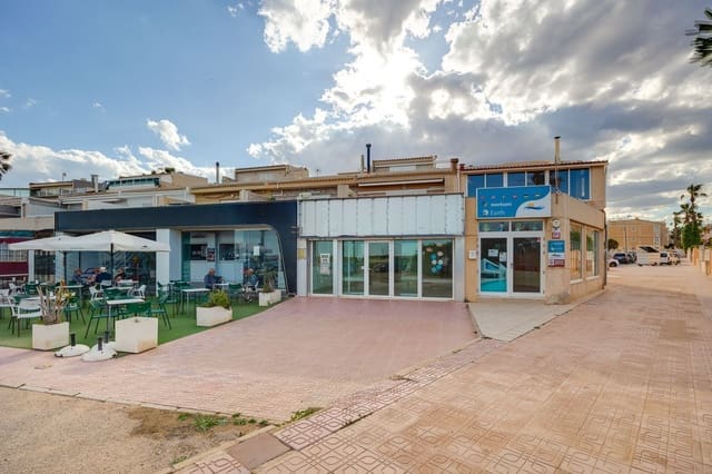 Business for sale in Los Frutales, Torrevieja - € 350,000 (Ref: 8902948)