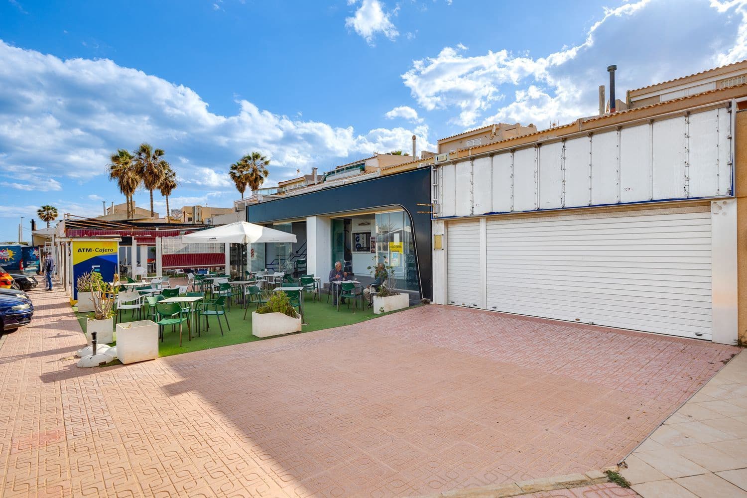 Bedrijf te koop in Torrevieja - € 350.000 (Ref: 8902948)