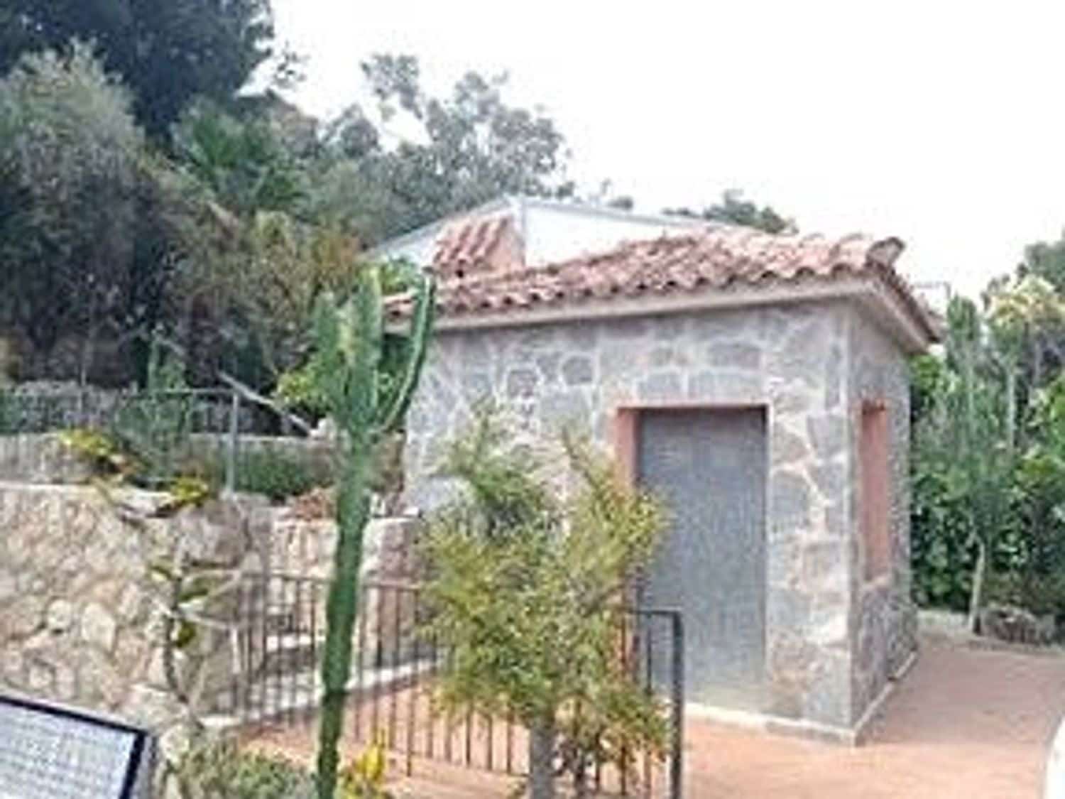 4 soverom Villa til salgs i El Campello med svømmebasseng garasje - € 840 000 (Ref: 8925471)