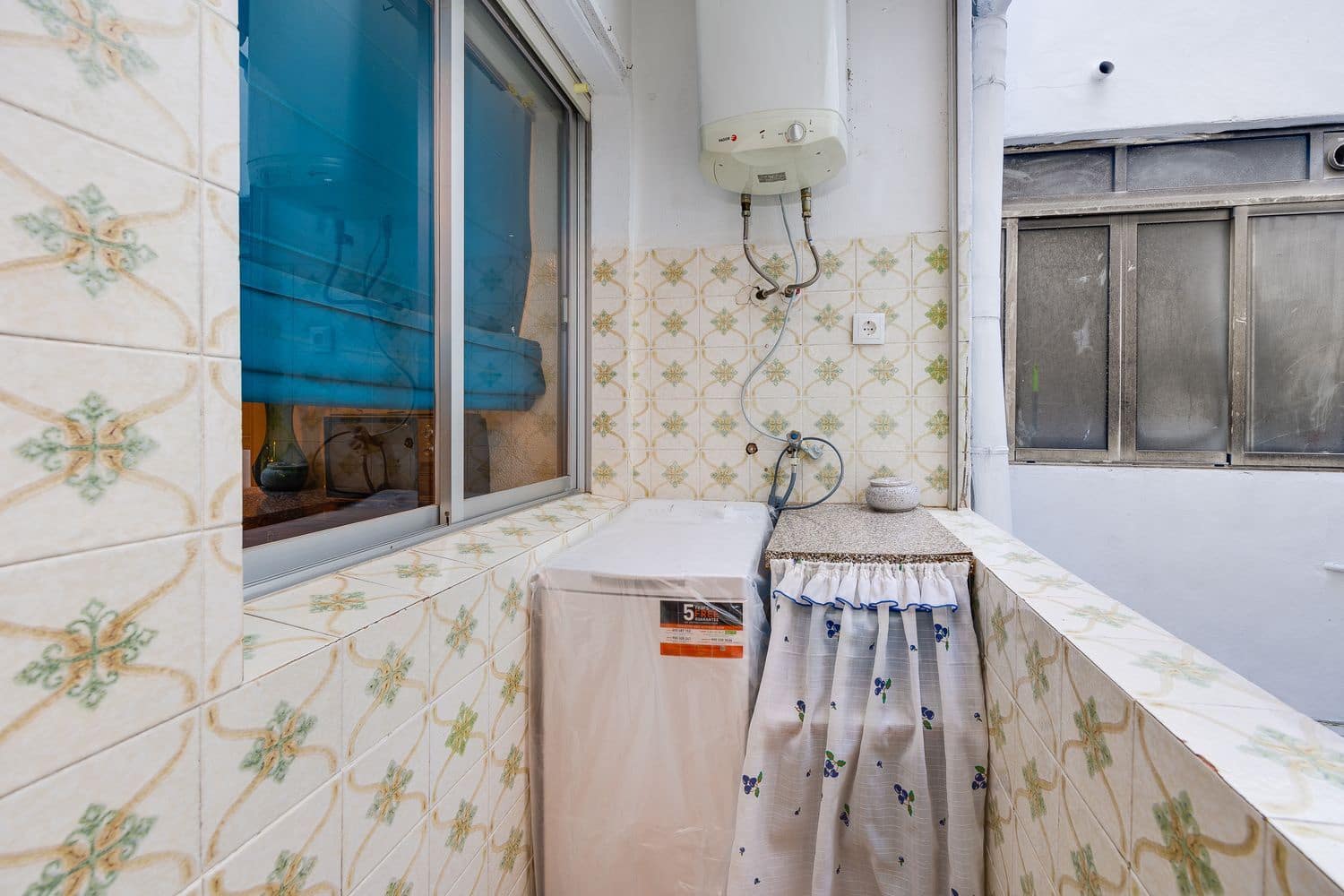 2 soverom Leilighet til salgs i Torrevieja med garasje - € 138 000 (Ref: 8945843)