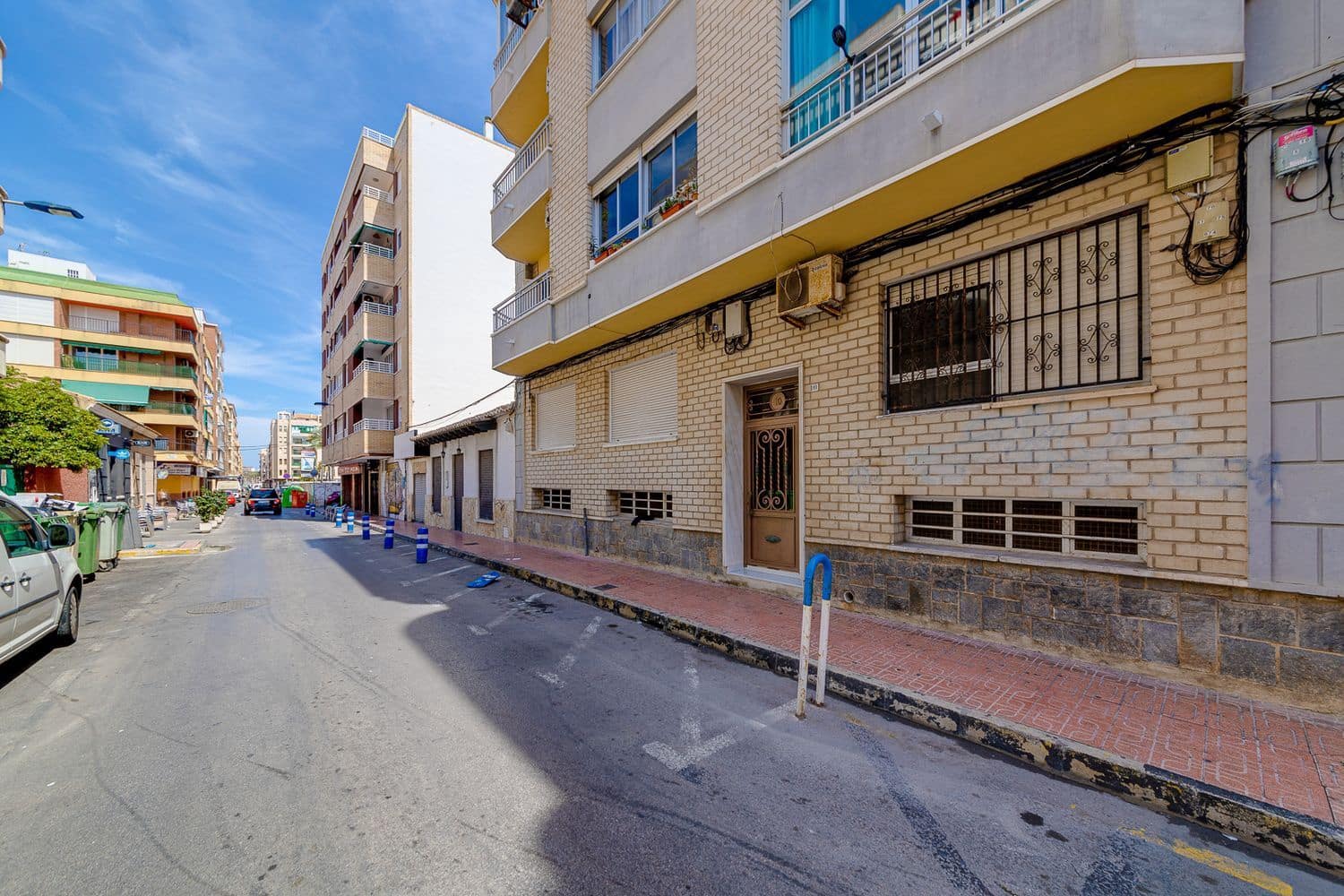 2 soverom Leilighet til salgs i Torrevieja med garasje - € 138 000 (Ref: 8945843)