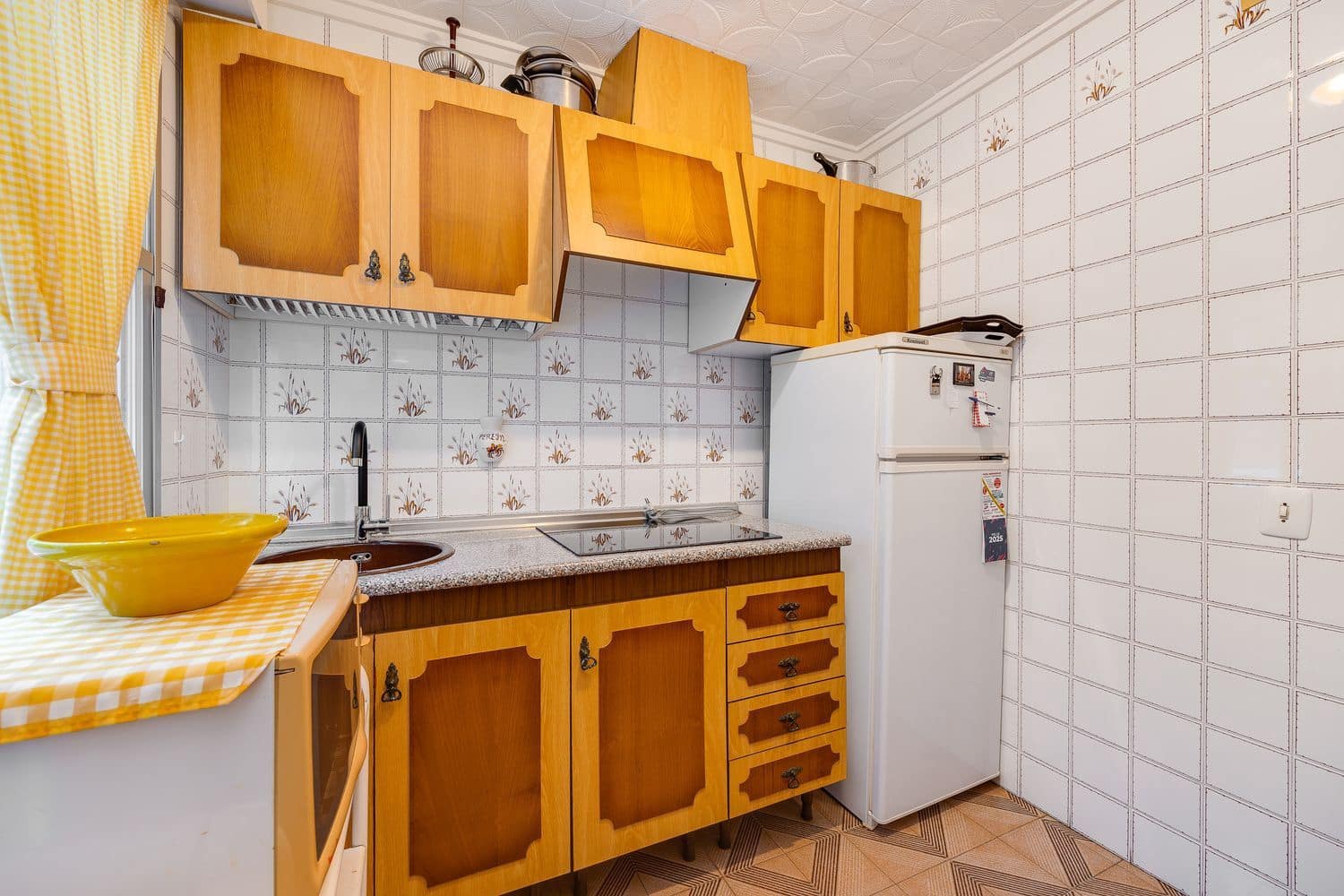 2 soverom Leilighet til salgs i Torrevieja med garasje - € 138 000 (Ref: 8945843)