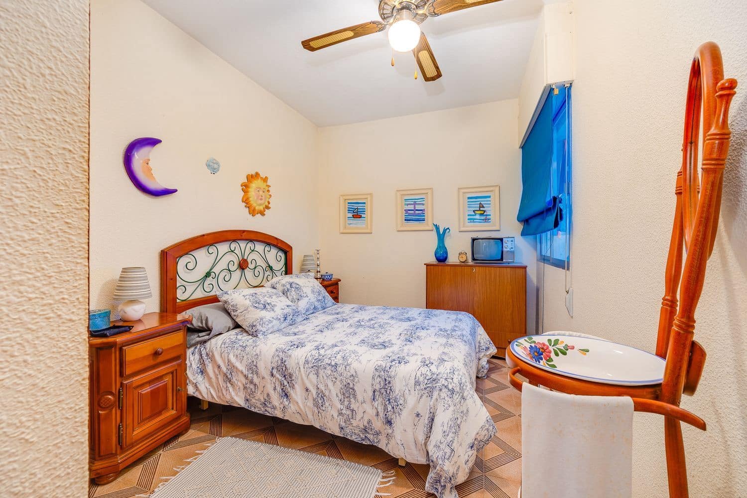 2 soverom Leilighet til salgs i Torrevieja med garasje - € 138 000 (Ref: 8945843)