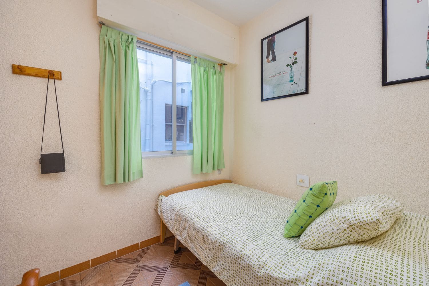 2 soverom Leilighet til salgs i Torrevieja med garasje - € 138 000 (Ref: 8945843)