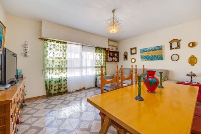 2 soverom Leilighet til salgs i Las Piscinas Naturales, Torrevieja med garasje - € 138 000 (Ref: 8945843)