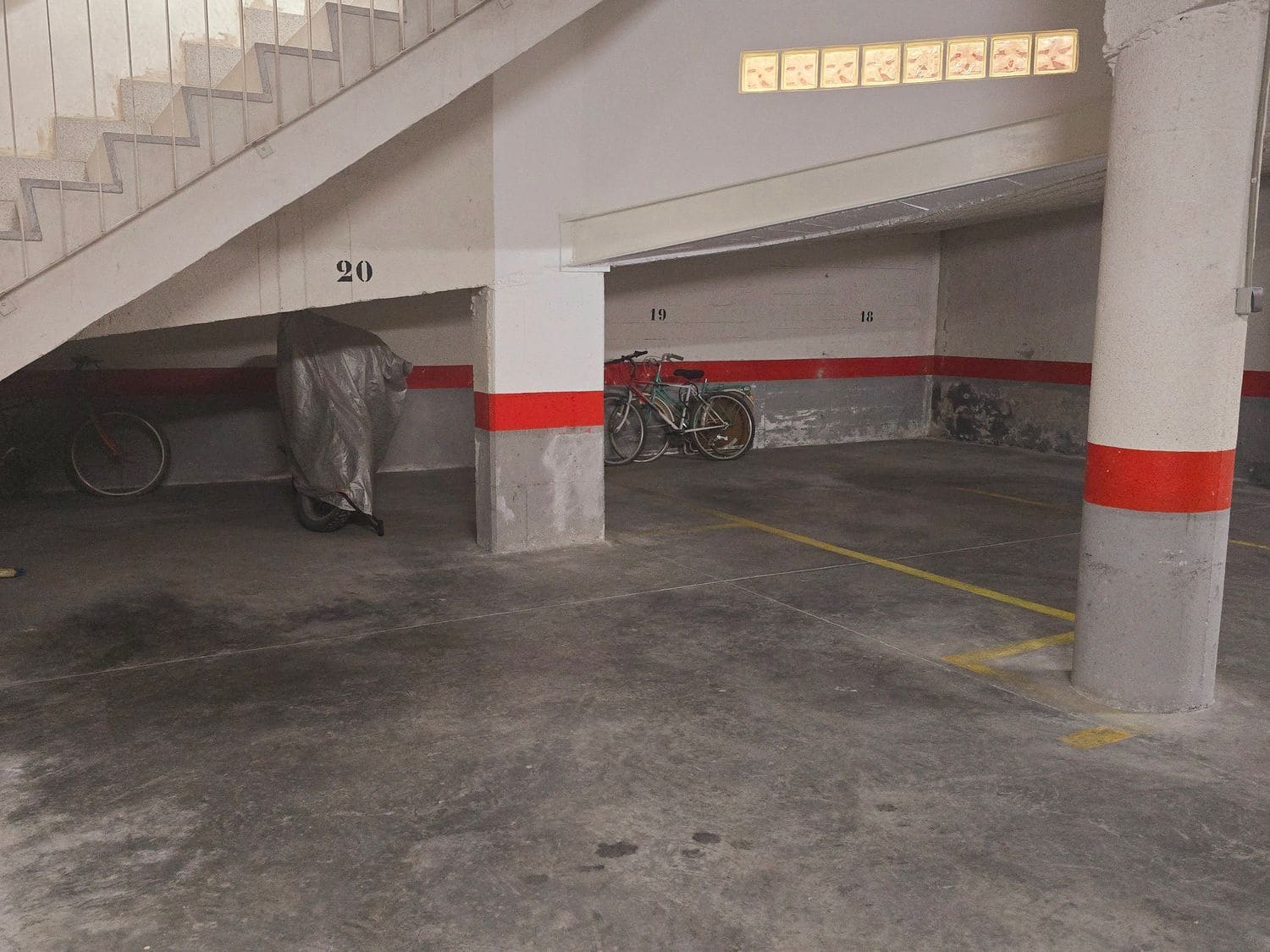 Garasje til salgs i El Campello - € 10 000 (Ref: 8954033)