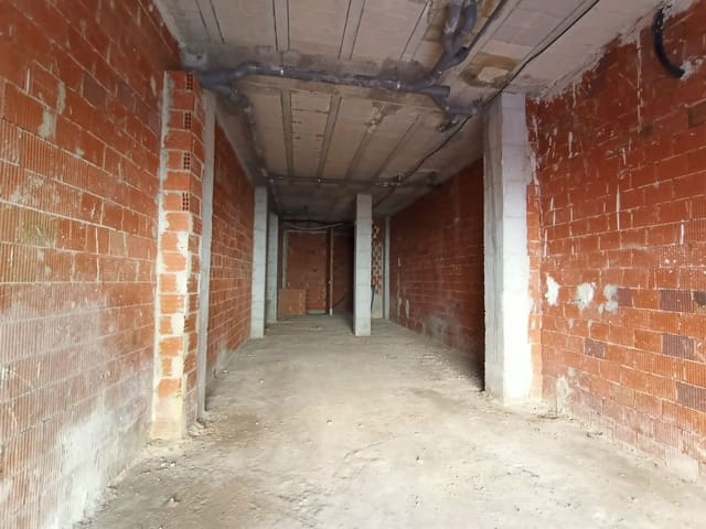 Local Commercial à vendre à Centro - Muelle Pesquero, Torrevieja - 156 000 € (Ref: 8969752)