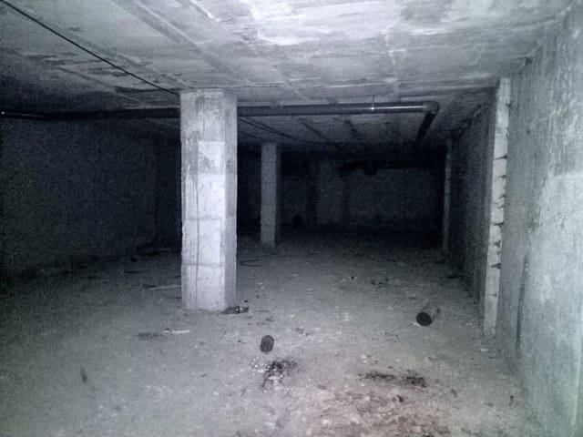 Local Commercial à vendre à Centro - Muelle Pesquero, Torrevieja - 156 000 € (Ref: 8969752)