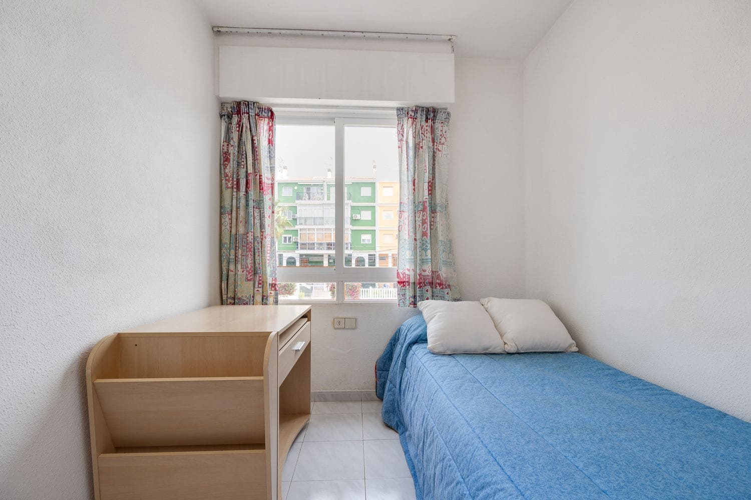 2 soveværelse Byhus til salg i La Veleta med garage - € 129.000 (Ref: 8980097)