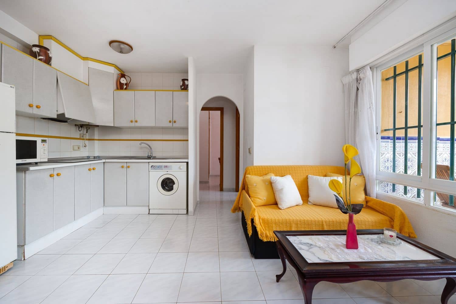 2 soveværelse Byhus til salg i La Veleta med garage - € 129.000 (Ref: 8980097)