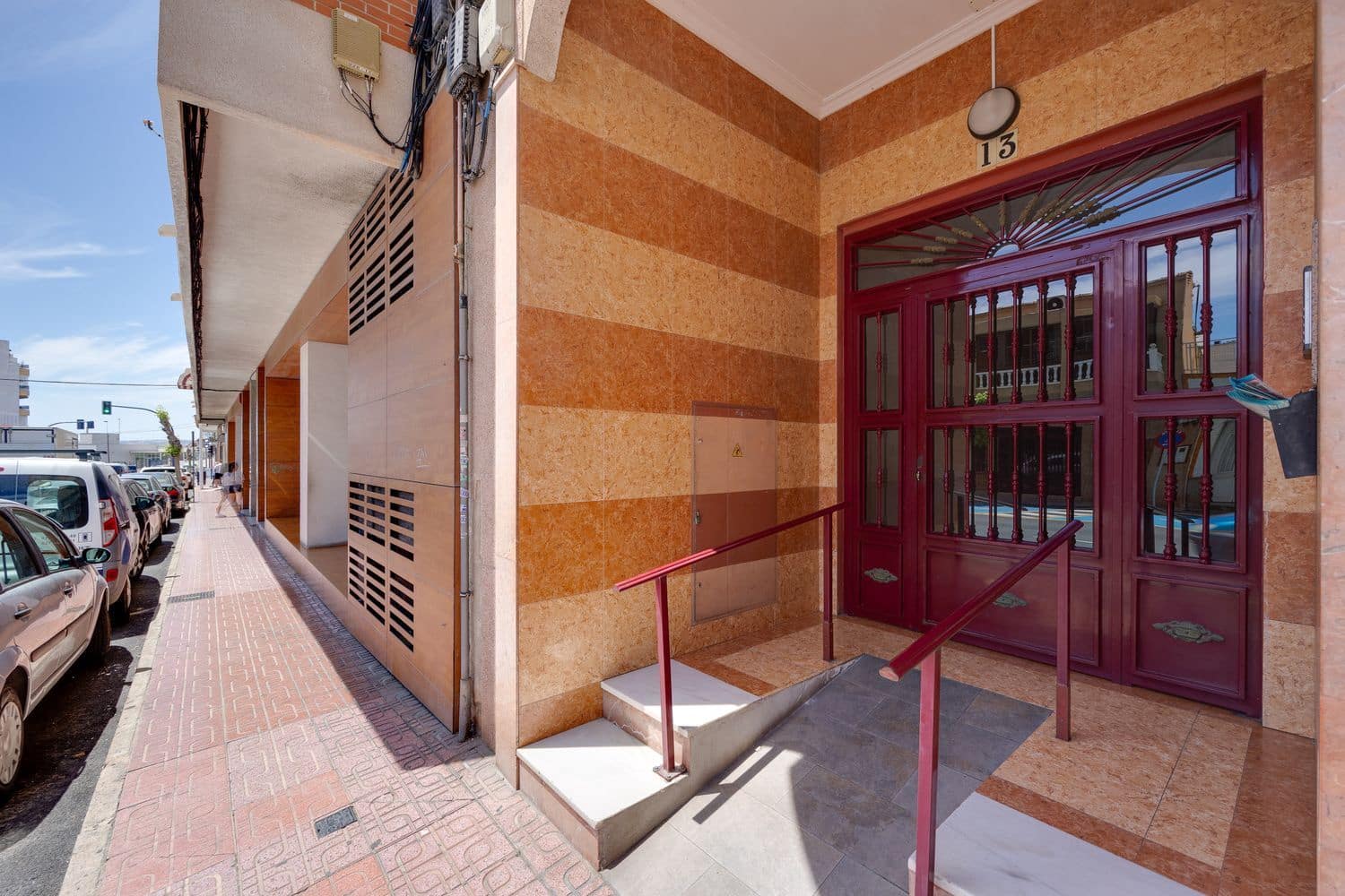 2 soveværelse Lejlighed til salg i Torrevieja med garage - € 139.900 (Ref: 9006693)