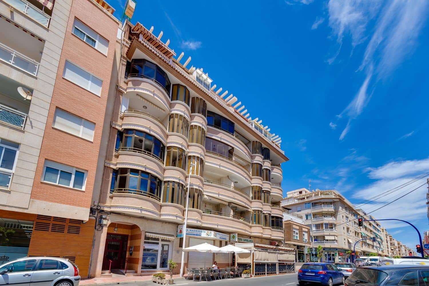 2 soveværelse Lejlighed til salg i Torrevieja med garage - € 139.900 (Ref: 9006693)