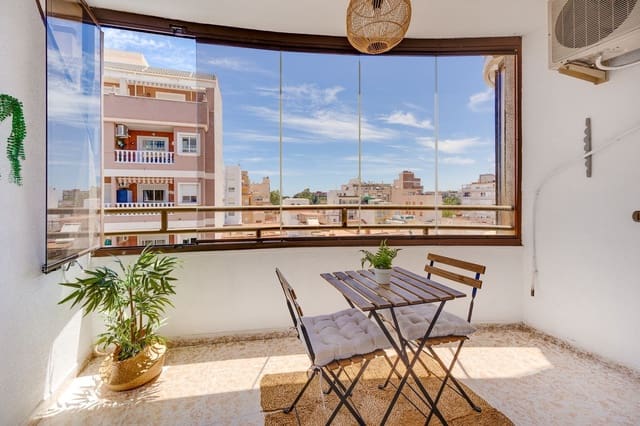 2 quarto Apartamento para venda em Parque de las Naciones, Torrevieja com garagem - 139 900 € (Ref: 9006693)