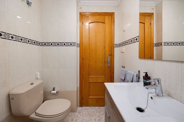 2 quarto Apartamento para venda em Parque de las Naciones, Torrevieja com garagem - 139 900 € (Ref: 9006693)