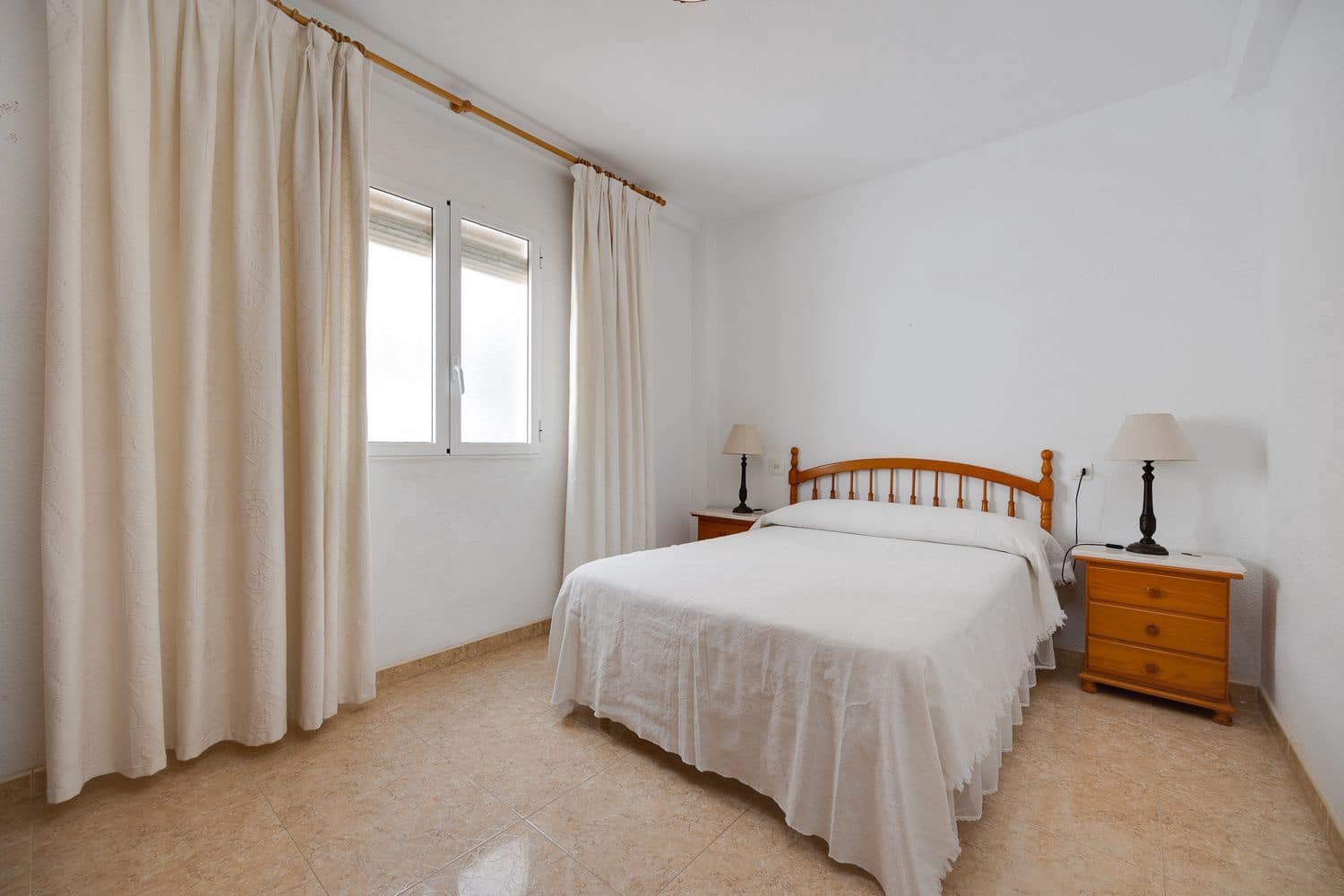 3 soveværelse Lejlighed til salg i Torrevieja med garage - € 179.000 (Ref: 9016770)