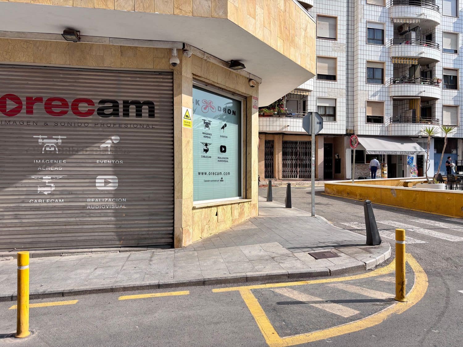 Business for sale in Torrevieja - € 190,000 (Ref: 9036392)