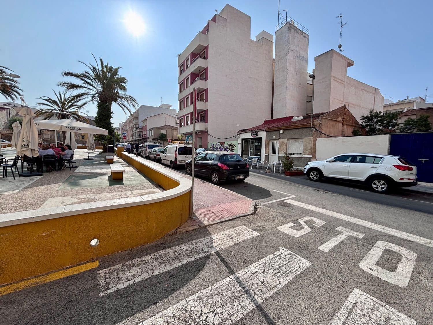 Business for sale in Torrevieja - € 190,000 (Ref: 9036392)