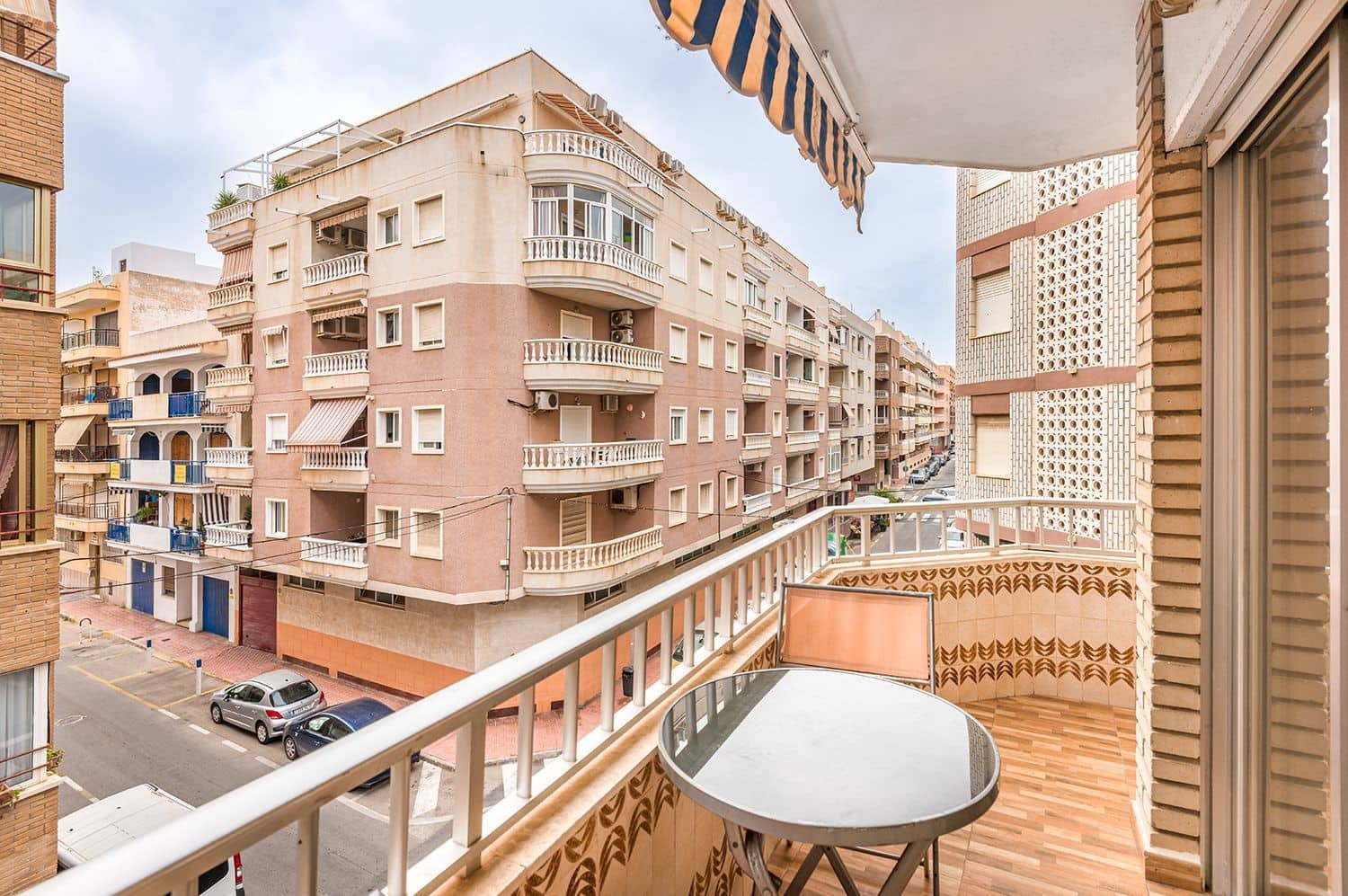 3 slaapkamer Appartement te koop in Torrevieja met garage - € 155.000 (Ref: 9062046)